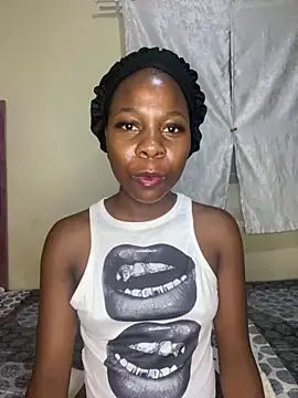 Crazyqueenxxx online show from December 18, 11:52 pm