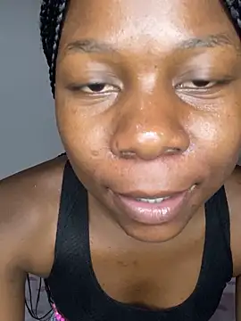 Snapshot of Crazyqueenxxx chatting on November 5, 8:39 am Crazyqueenxxx online show from November 5, 8:39 am