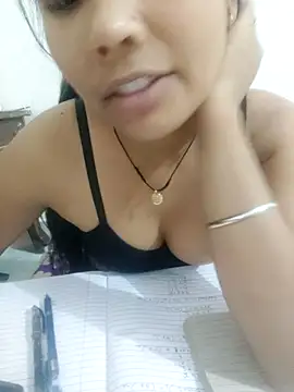 Vaani Cutie online show from November 12, 3:05 pm