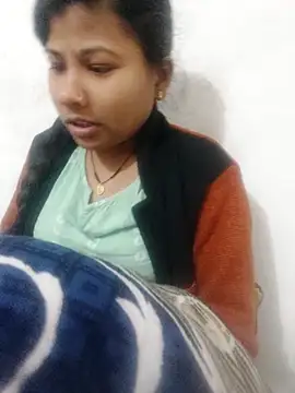 Vaani Cutie online show from December 23, 3:50 am