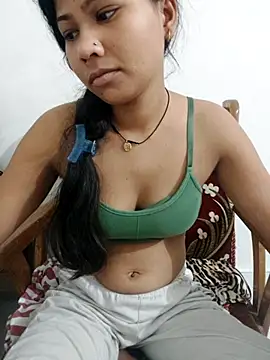 Snapshot of Vaani_Cutie chatting on October 9, 12:44 am Vaani Cutie online show from October 9, 12:44 am