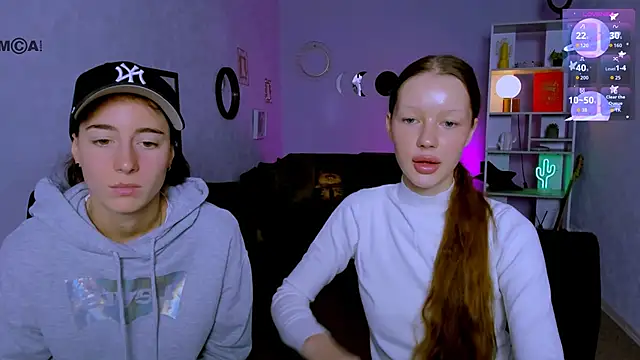 Snapshot of daisy_baby1 chatting on September 29, 6:09 am daisy baby1 online show from September 29, 6:09 am