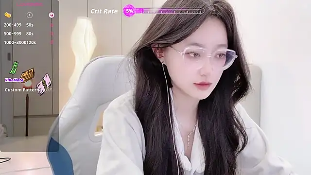 Snapshot of Naiyi-babe chatting on November 5, 4:32 pm Naiyi-babe online show from November 5, 4:32 pm