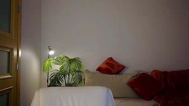 KateCarrey online show from April 9, 2:56 pm