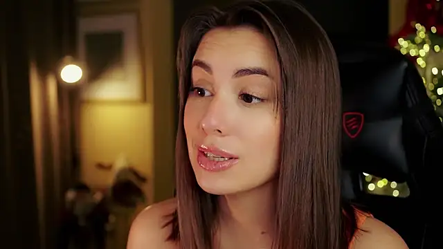 Snapshot of KateCarrey chatting on December 21, 4:08 pm KateCarrey online show from December 21, 4:08 pm