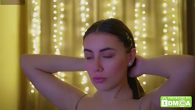 Snapshot of KateCarrey chatting on November 10, 6:57 pm KateCarrey online show from November 10, 6:57 pm