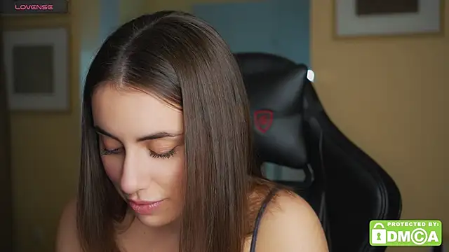 Snapshot of KateCarrey chatting on November 3, 5:16 pm KateCarrey online show from November 3, 5:16 pm