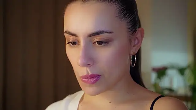 Snapshot of KateCarrey chatting on February 25, 3:01 pm KateCarrey online show from February 25, 3:01 pm