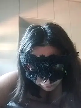 Snapshot of caldaevogliosa81 chatting on September 18, 8:17 am caldaevogliosa81 online show from September 18, 8:17 am