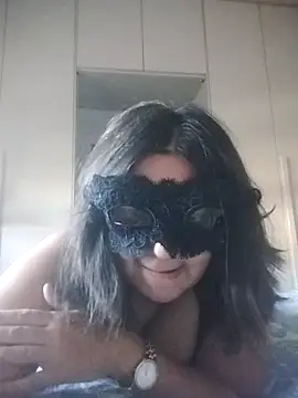 Snapshot of caldaevogliosa81 chatting on September 13, 2:28 pm caldaevogliosa81 online show from September 13, 2:28 pm