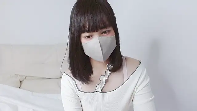 Snapshot of Zinzin_chan chatting on November 23, 7:07 am Zinzin chan online show from November 23, 7:07 am