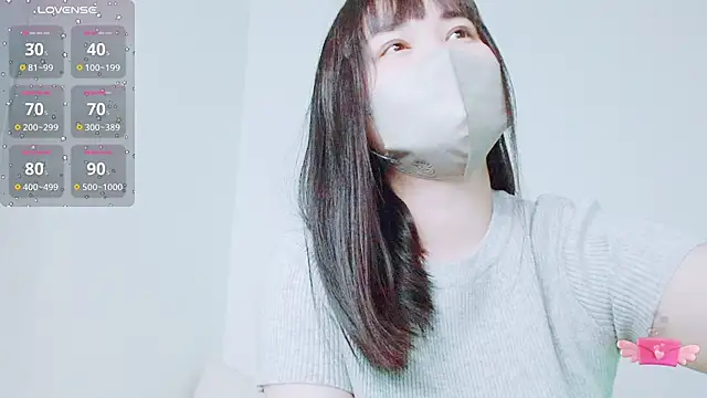 Zinzin chan online show from April 20, 6:42 pm