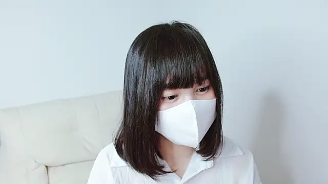 Snapshot of Zinzin_chan chatting on November 5, 3:15 pm Zinzin chan online show from November 5, 3:15 pm