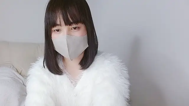 Snapshot of Zinzin_chan chatting on November 26, 3:01 pm Zinzin chan online show from November 26, 3:01 pm