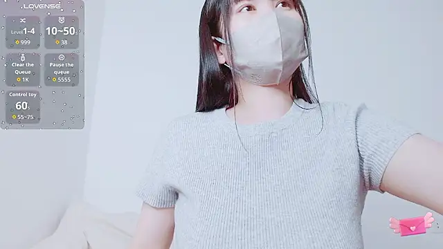 Zinzin chan online show from April 18, 5:37 pm