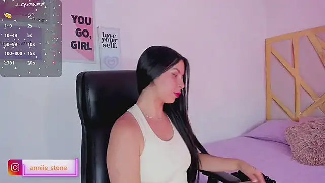 AnniEsstone online show from March 16, 9:28 pm