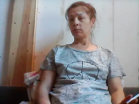 Snapshot of Milana38 chatting on June 18, 6:56 am Milana38 online show from June 18, 6:56 am