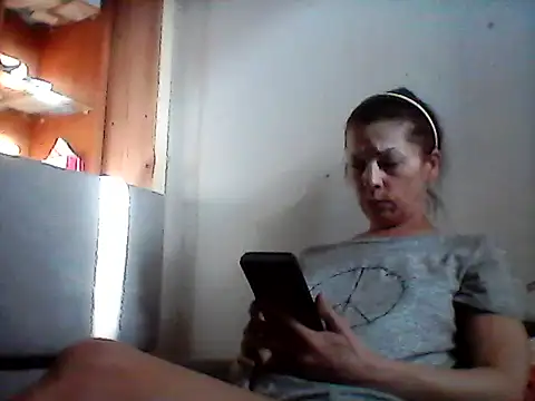 Snapshot of Milana38 chatting on June 18, 3:50 pm Milana38 online show from June 18, 3:50 pm