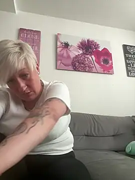 Rozendefotz online show from April 22, 7:48 am