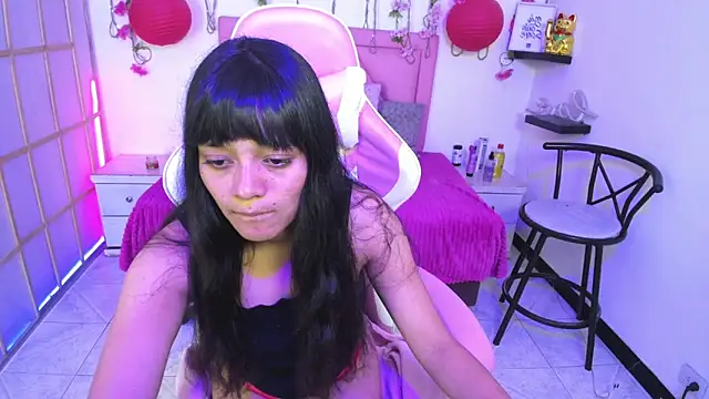 Snapshot of kataleya__18 chatting on February 26, 7:47 pm kataleya 18 online show from February 26, 7:47 pm