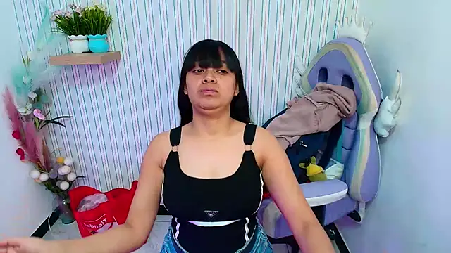Snapshot of kataleya__18 chatting on July 9, 3:22 pm kataleya 18 online show from July 9, 3:22 pm