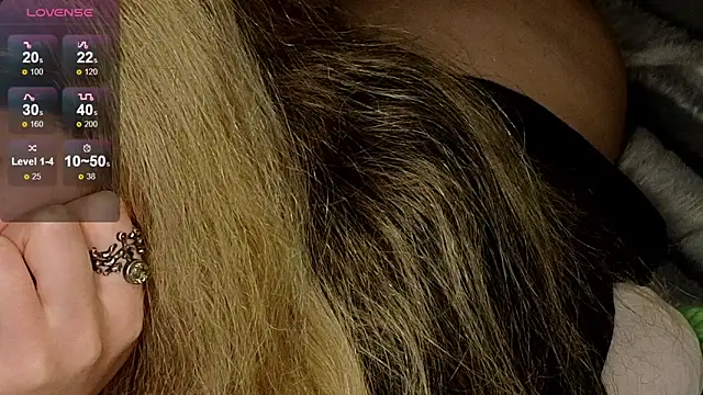 Dllqq online show from April 5, 2:13 pm