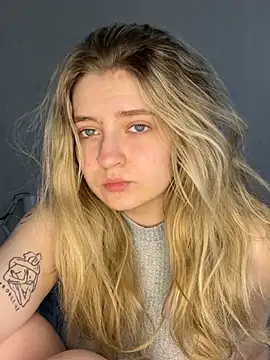 Dllqq online show from February 16, 4:44 am