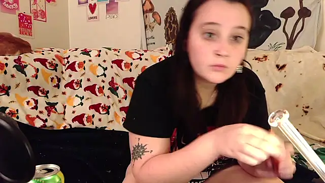 Shadow Slut online show from October 21, 3:17 am