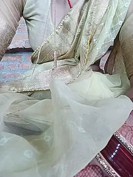 NaughtyRupa89 online show from July 25, 12:33 pm