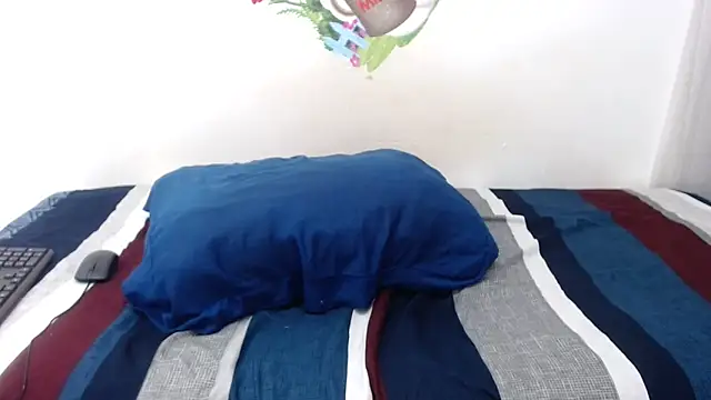 XSexySnow30XX online show from November 20, 9:21 am