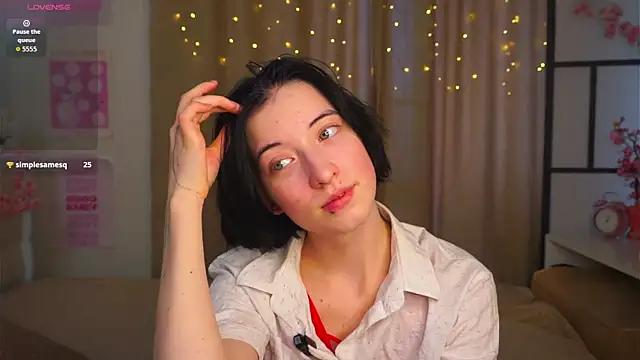 JuanaFriesz online show from February 21, 9:22 am