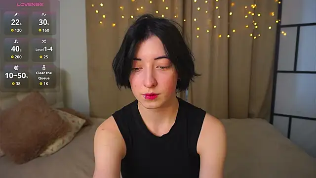 JuanaFriesz online show from February 10, 9:19 am