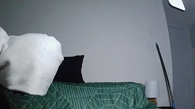 risktakinndolo online show from September 21, 3:33 am