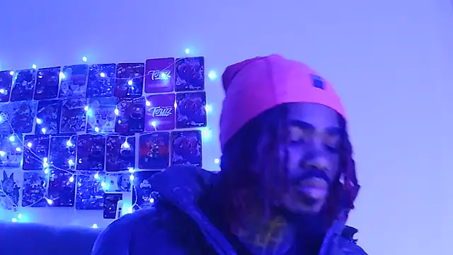 risktakinndolo online show from November 15, 4:44 pm