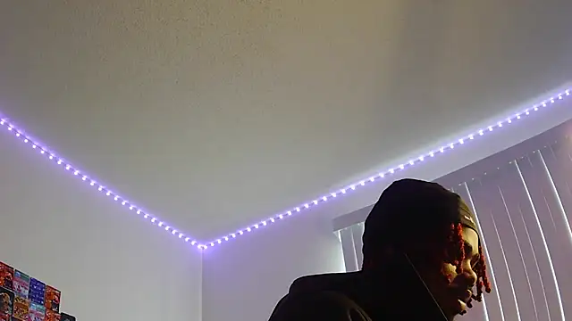 risktakinndolo online show from September 18, 5:16 pm