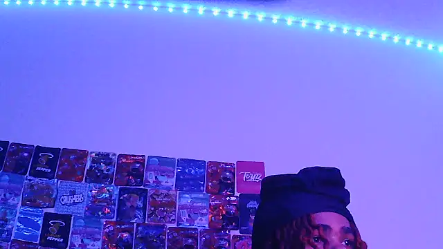 risktakinndolo online show from September 27, 12:28 am