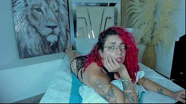 RoxanneStorm  online show from January 5, 5:27 pm