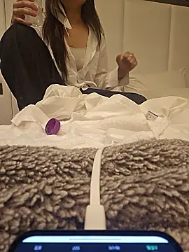 proxanne online show from September 9, 4:27 pm