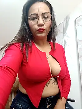 agatha sluttylatina online show from November 5, 3:20 am