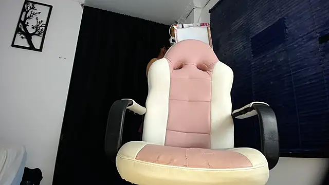 AnaliaBassi online show from November 8, 6:50 am