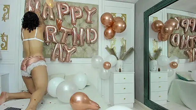 SilvanaOwen online show from December 1, 2:29 pm