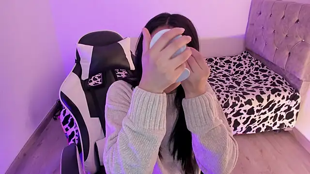 Snapshot of megaan_cb chatting on November 5, 12:41 pm megaan cb online show from November 5, 12:41 pm