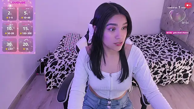 Snapshot of megaan_cb chatting on November 15, 1:48 pm megaan cb online show from November 15, 1:48 pm