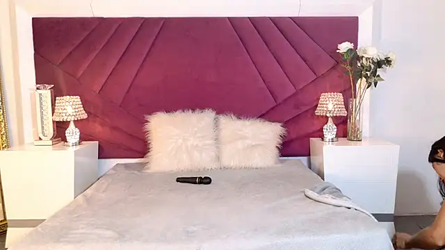 VeraGarnier online show from April 4, 6:03 pm