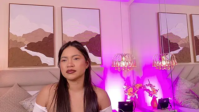 kendalFox  online show from November 26, 1:49 am