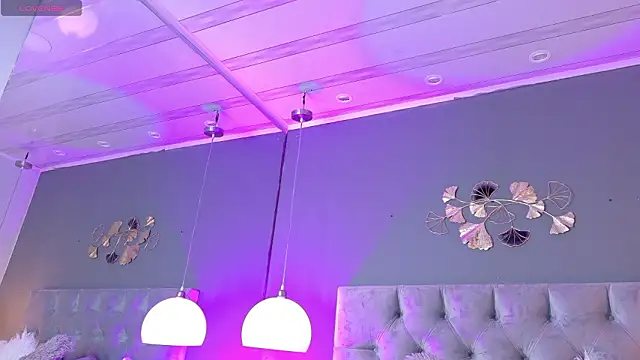 kendalFox  online show from February 19, 4:31 am