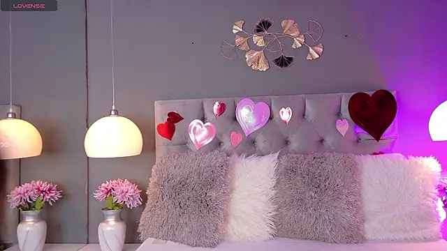 kendalFox  online show from February 14, 3:40 am