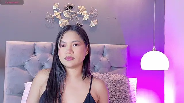 kendalFox  online show from February 10, 2:43 am