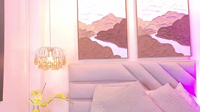 kendalFox  online show from December 23, 2:44 am