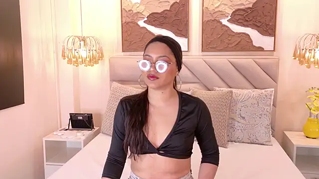 kendalFox  online show from November 15, 10:03 pm